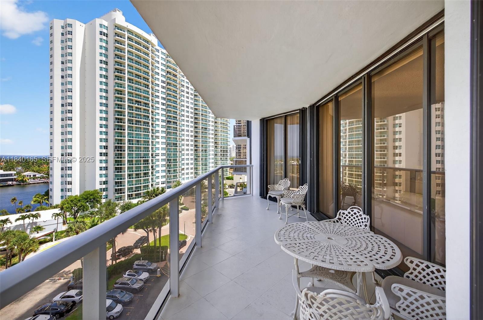 20281 E Country Club Dr # 704, Aventura FL 33180