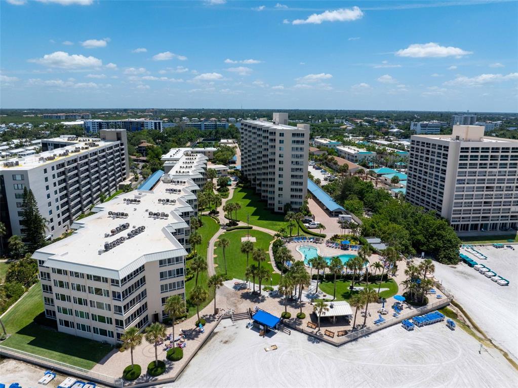 5916 MIDNIGHT PASS ROAD UNIT W102