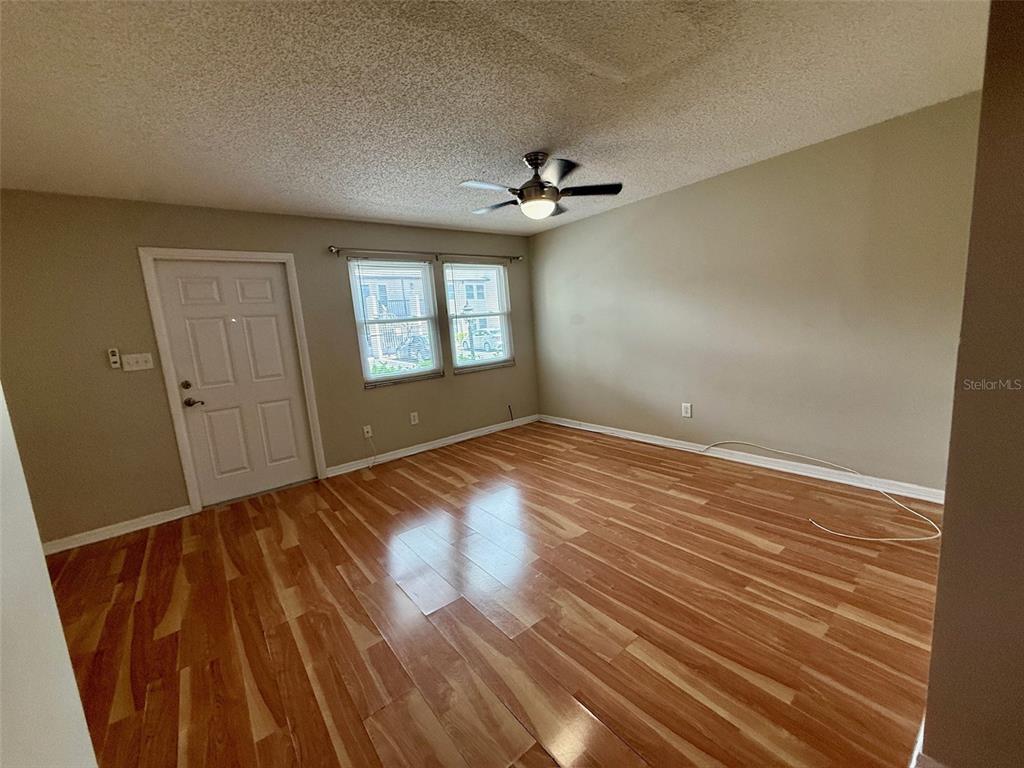 527 S LINCOLN AVENUE UNIT A107, TAMPA, FL — photo 4 of 11