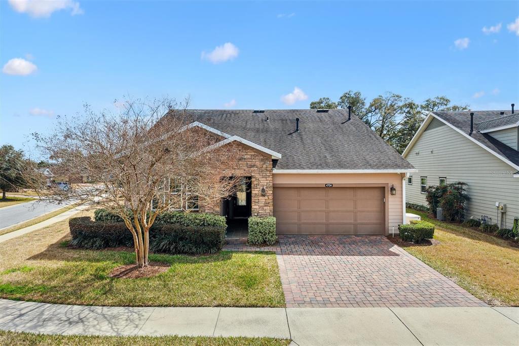 4704 NW 35TH LANE ROAD