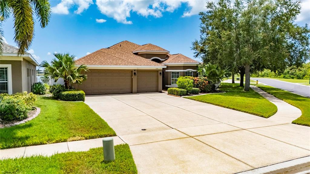 1724 MIRA LAGO CIRCLE, RUSKIN, FL — photo 4 of 30