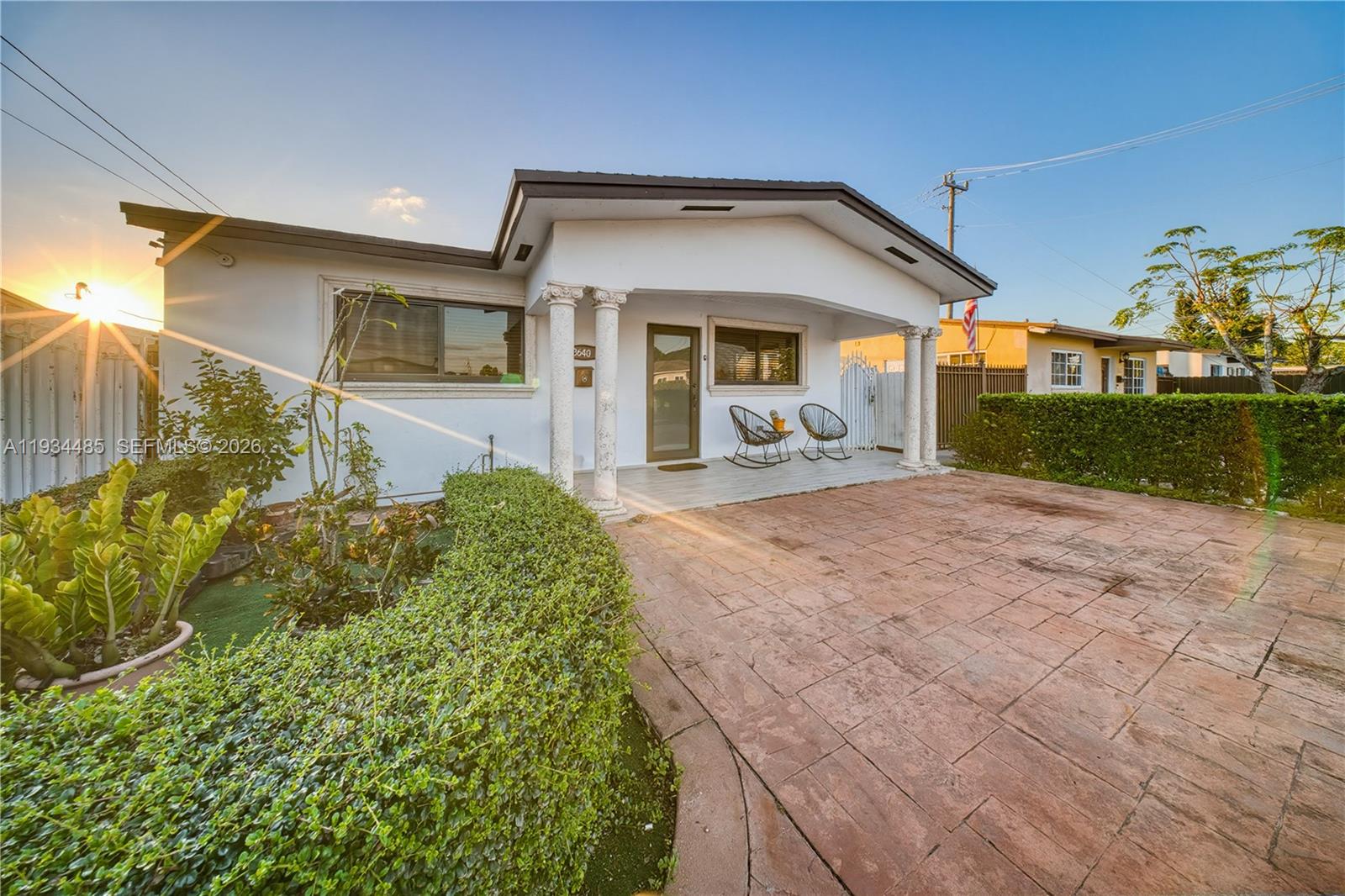 3640 SW 92nd Ave, Miami FL 33165
