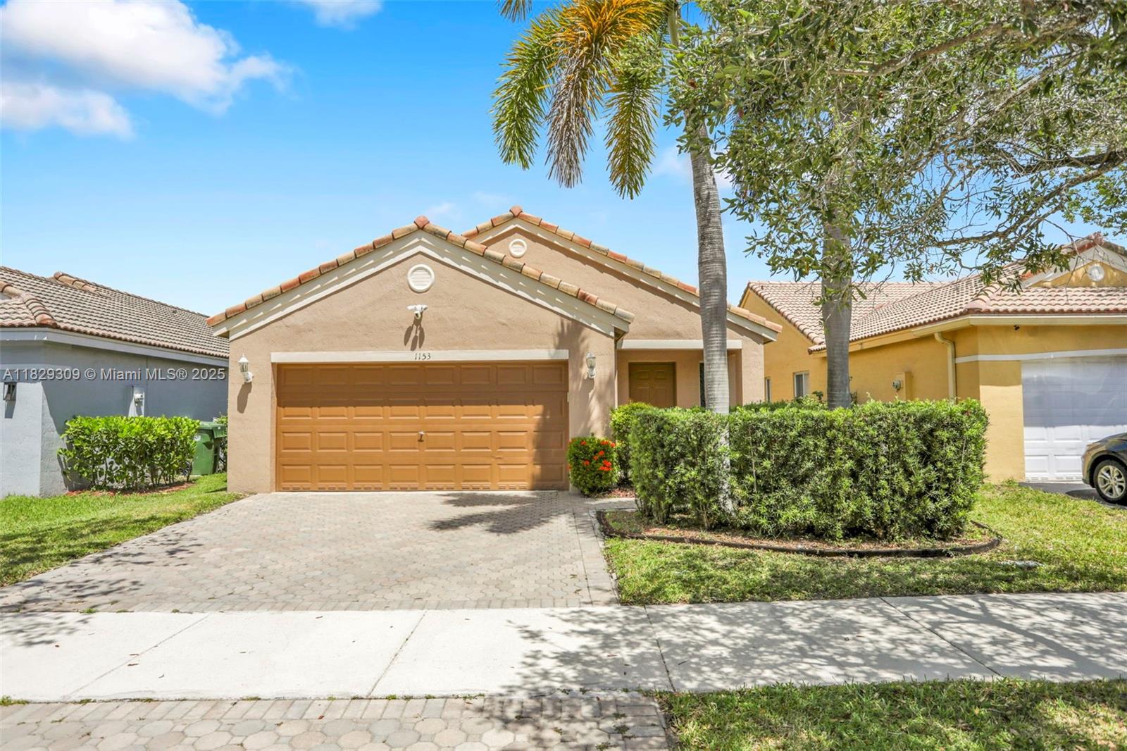 1153 Areca Way, Weston FL 33327