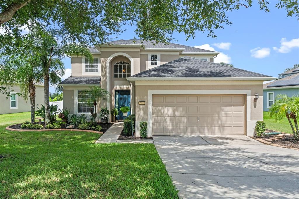 594 HERNANDO PLACE