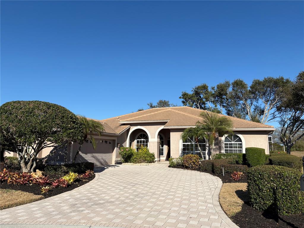 5205 FAR OAK CIRCLE