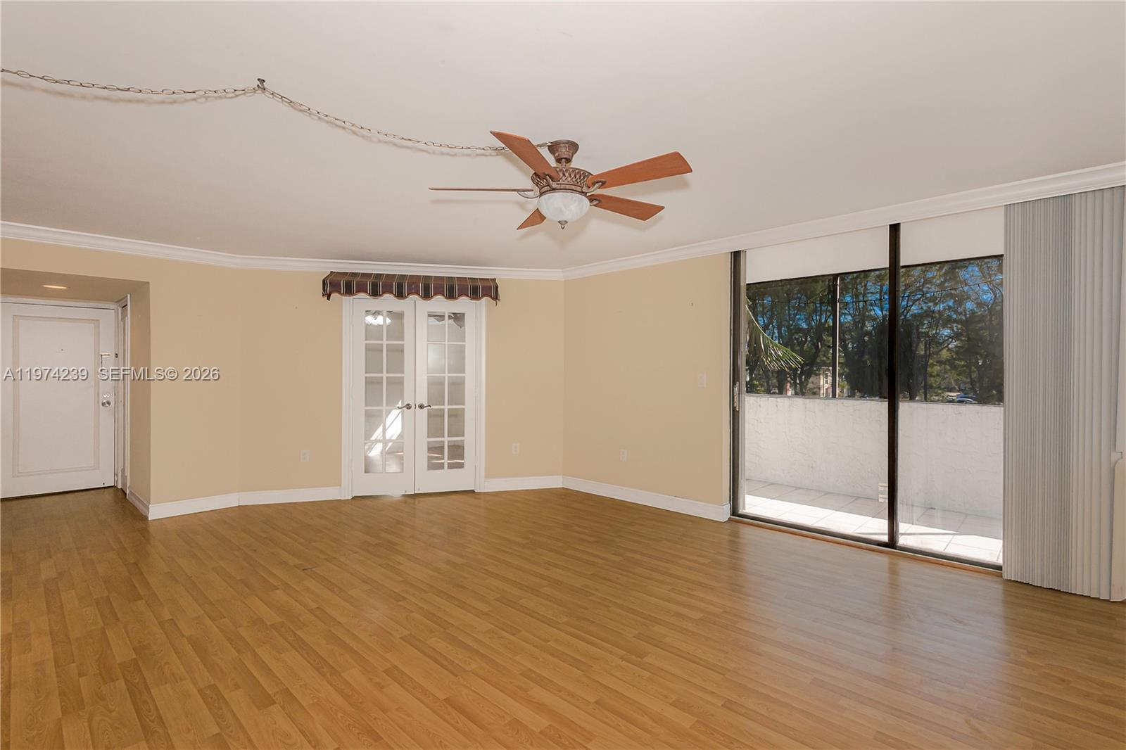 10854 N Kendall Dr # 215, Miami FL 33176