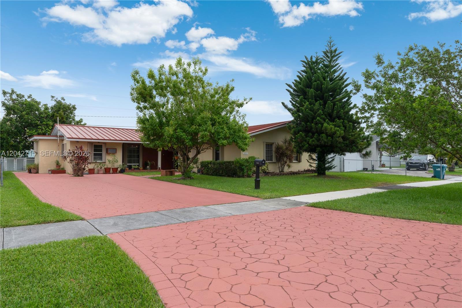 10315 SW 200th St, Cutler Bay FL 33157