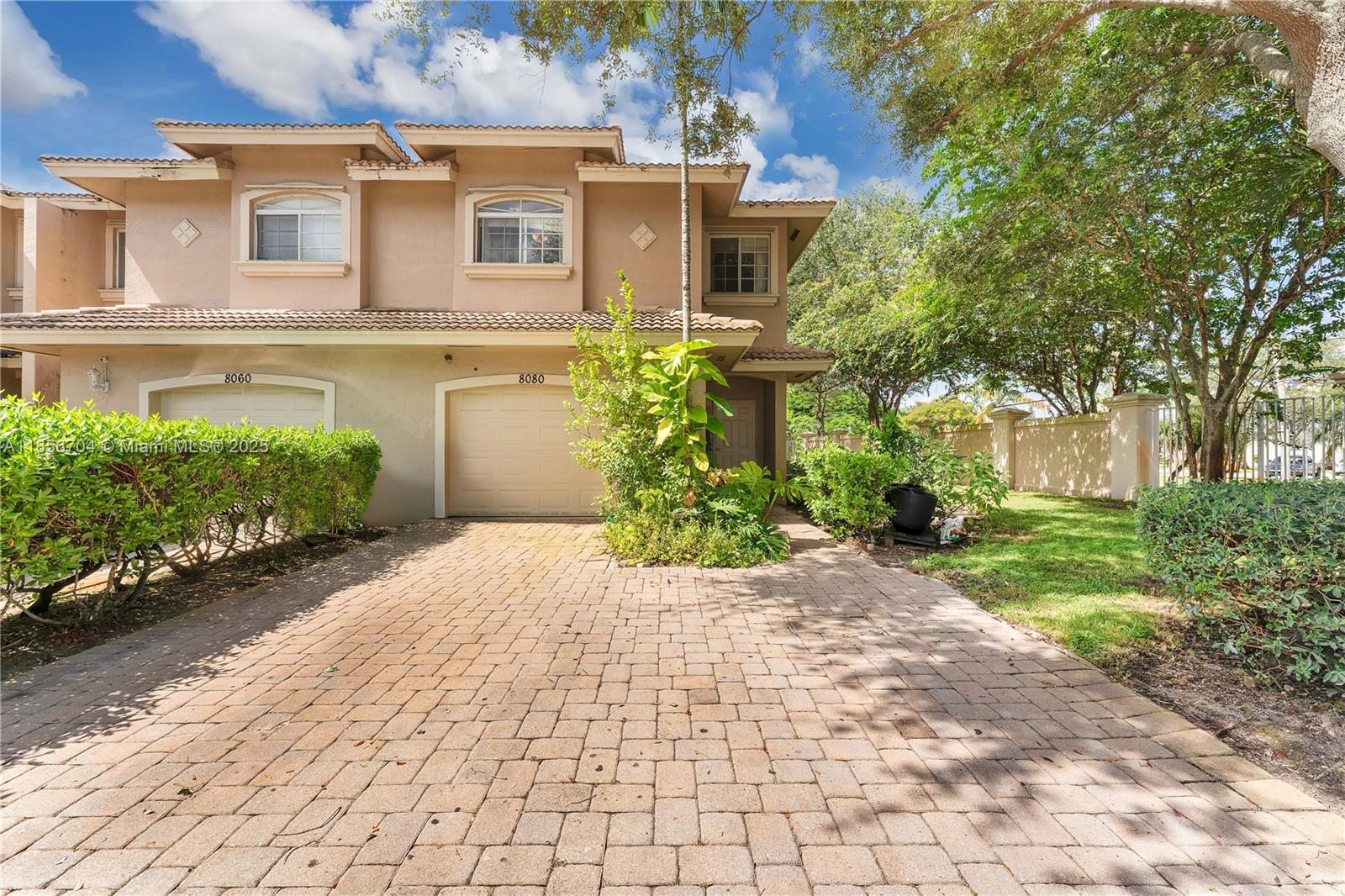 8080 NW 27th St, Sunrise FL 33322