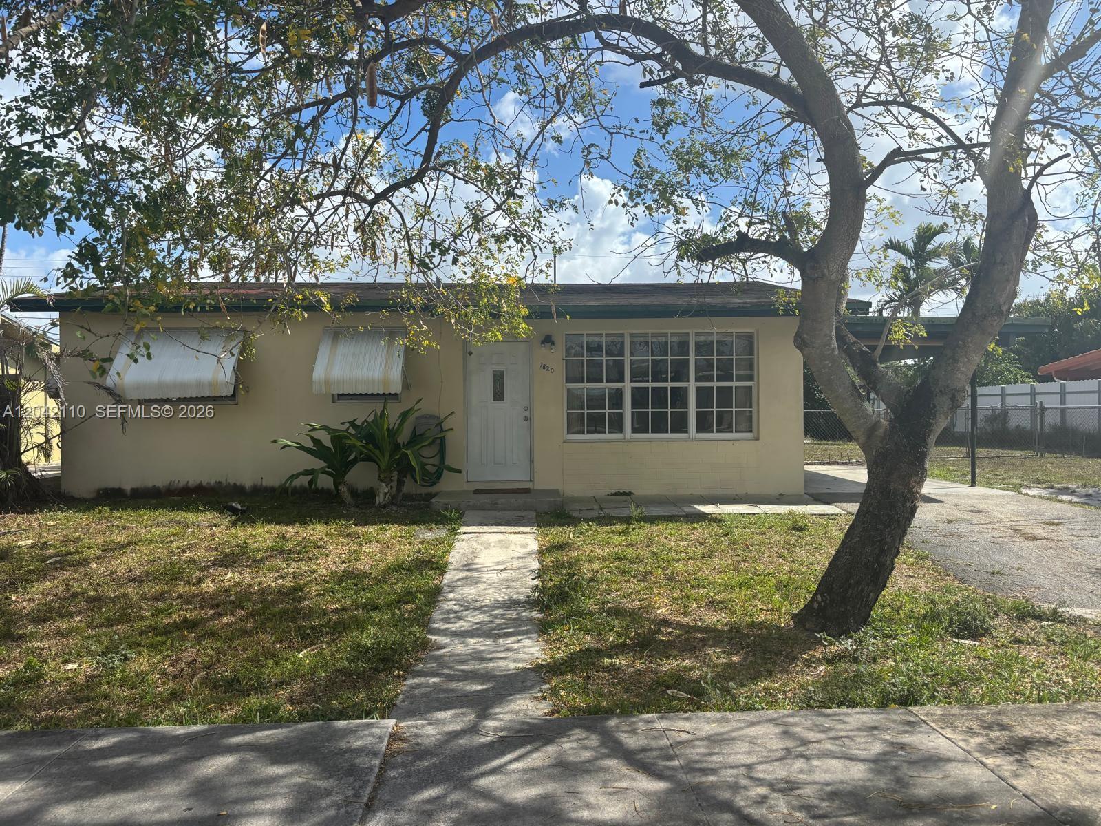 7820 NW 175th St # 2, Hialeah FL 33015