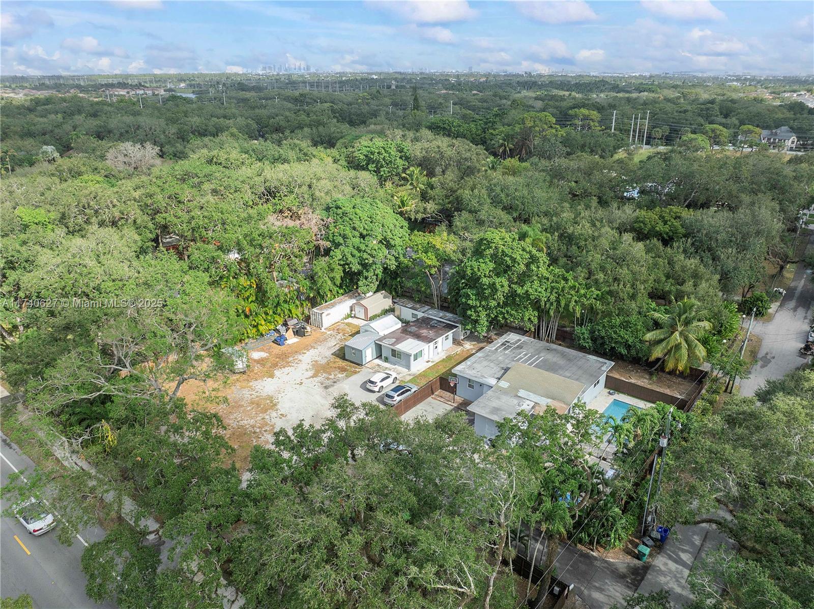 3981 SW 58th St, Dania Beach FL 33312
