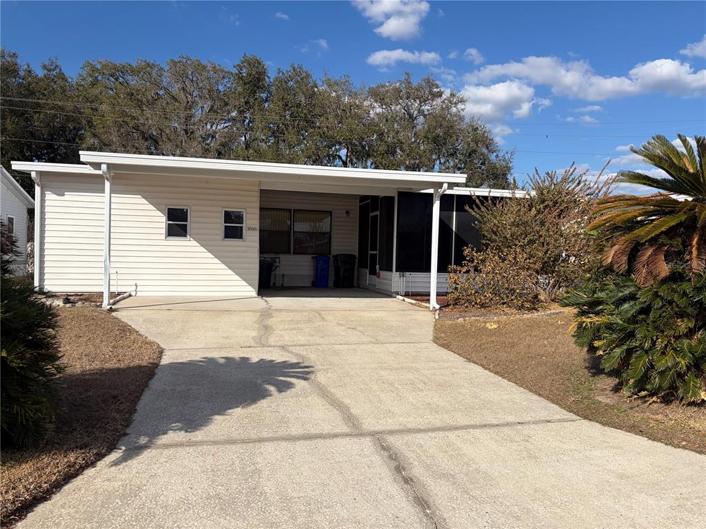1816 FOX HILL DRIVE