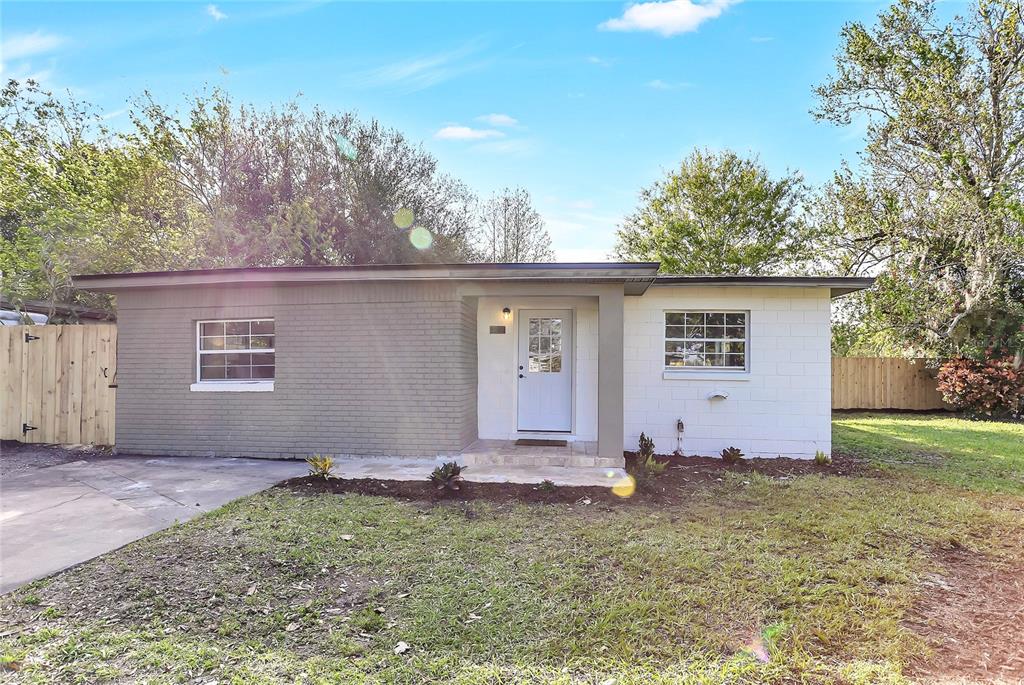 1300 MONTEGO LANE
