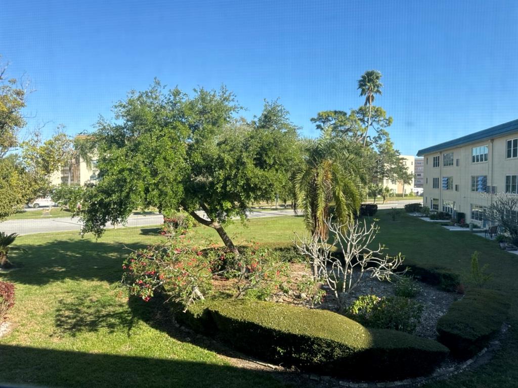 5750 80TH STREET N UNIT B203