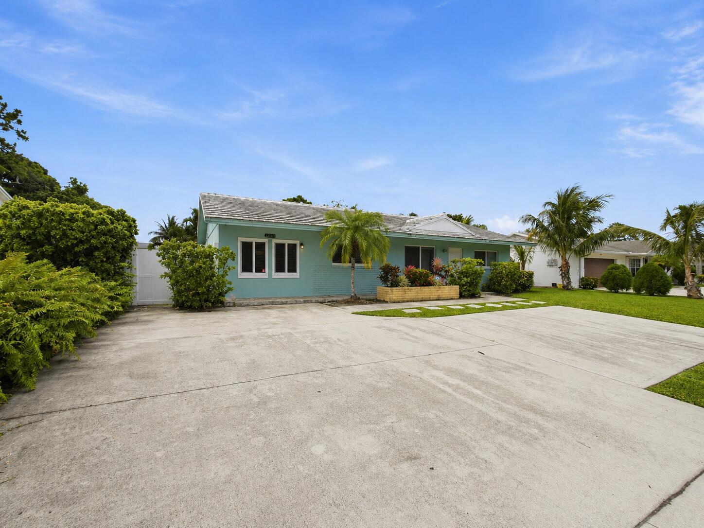 2788 Lake Ida Road, Delray Beach FL 33445