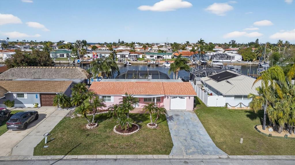 4927 FORESTAY COURT