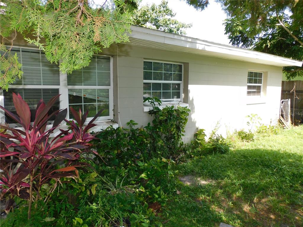 109 S ATLAS DRIVE