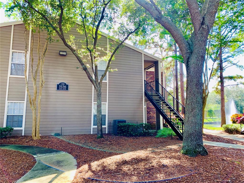 5136 PARK CENTRAL DRIVE UNIT 225