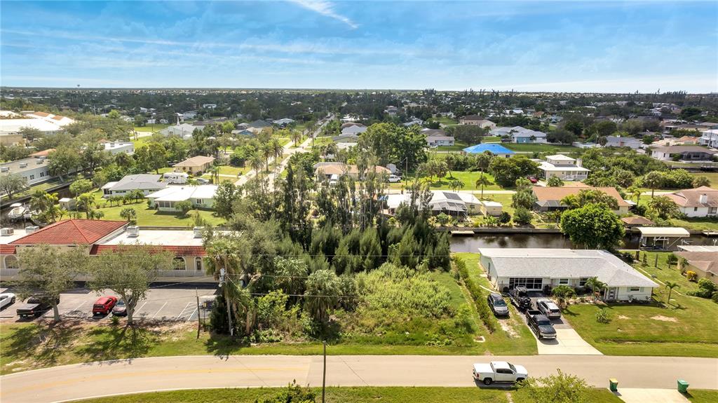 215 POMPANO TERRACE, PUNTA GORDA, FL — photo 2 of 7