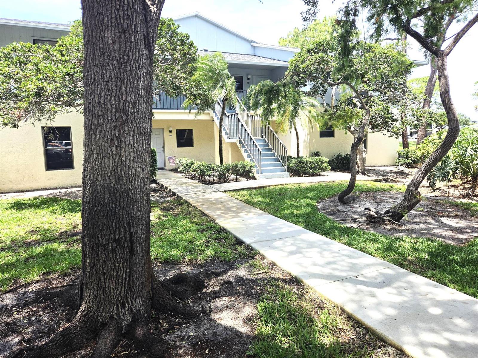 6551 SE Federal Highway # 104, Stuart FL 34997