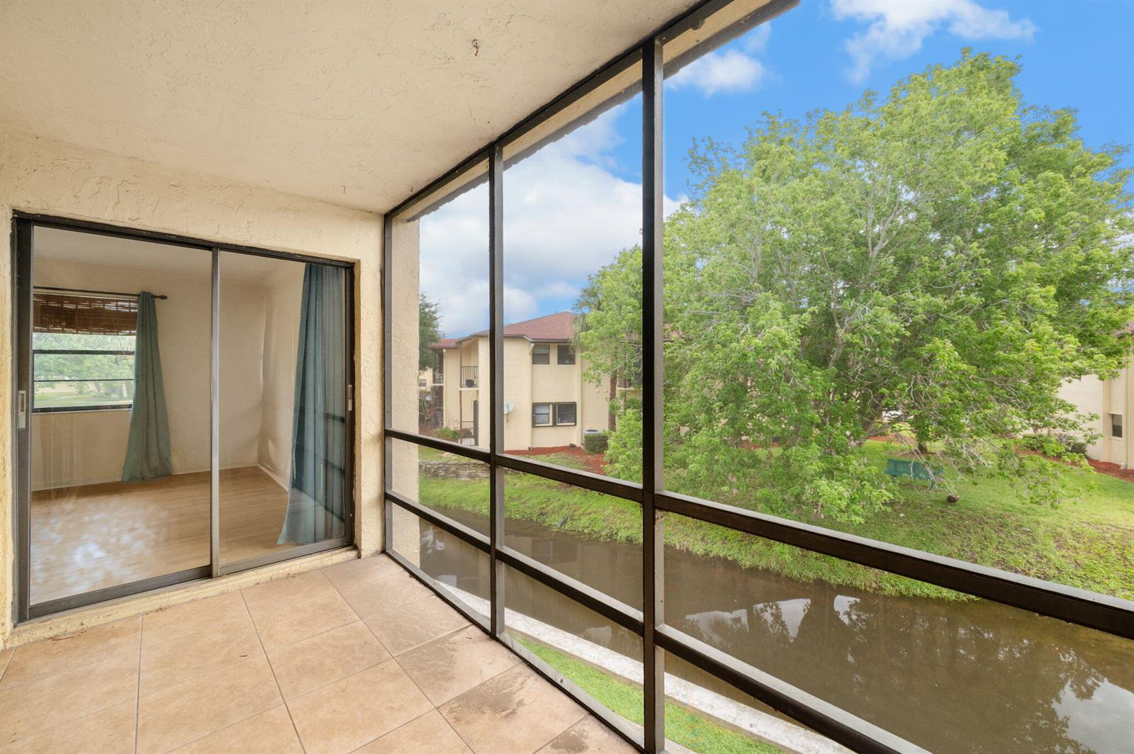 2050 Oleander Boulevard # 206, Fort Pierce FL 34950
