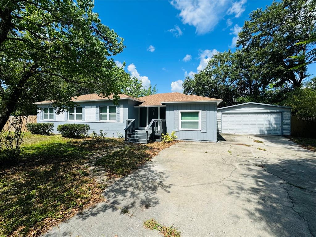 412 EDITHA CIRCLE