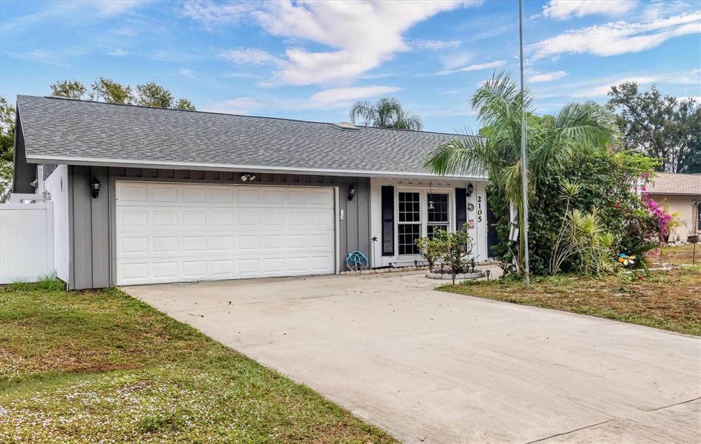2105 39TH STREET W, BRADENTON, FL — photo 3 of 30