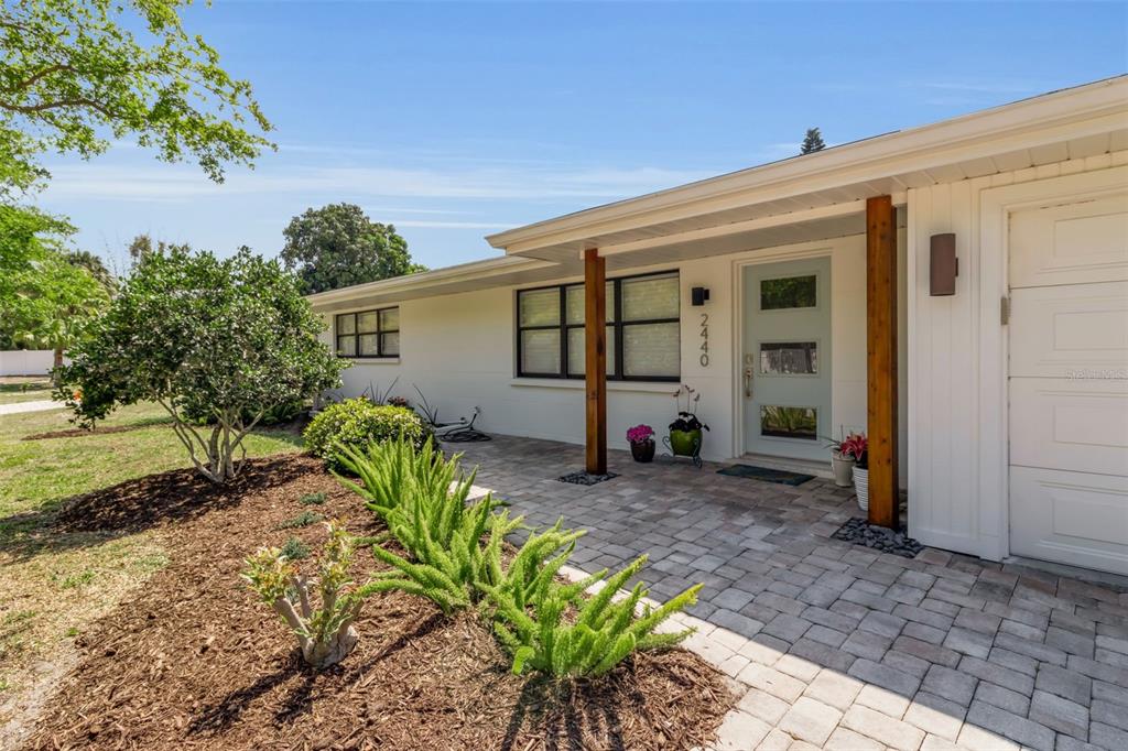 2440 VALENCIA DRIVE