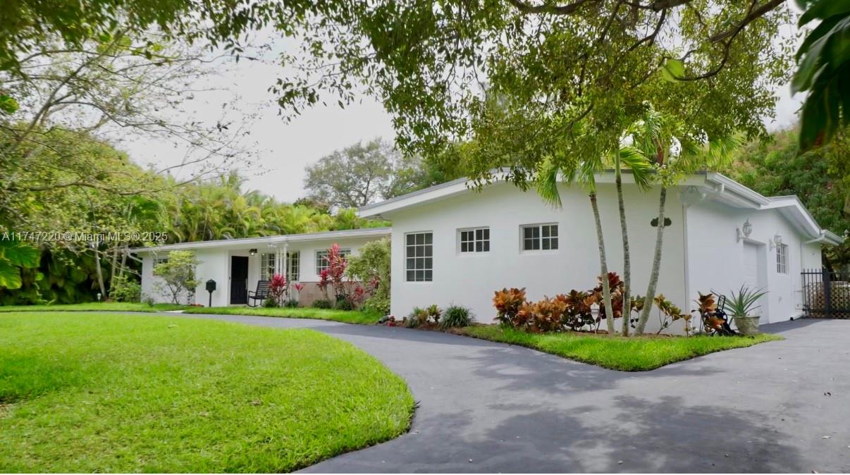 7420 SW 125th St, Pinecrest FL 33156