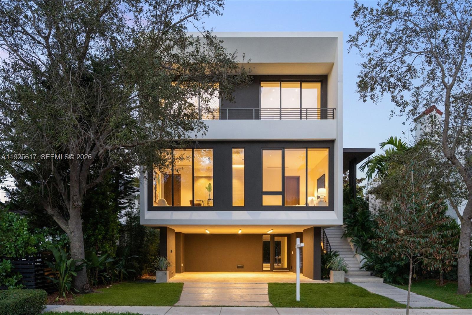 3551 Crystal Ct, Miami FL 33133