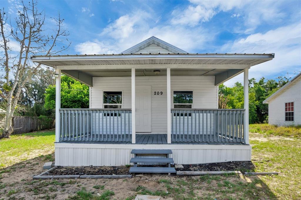 209 PINEY AVENUE