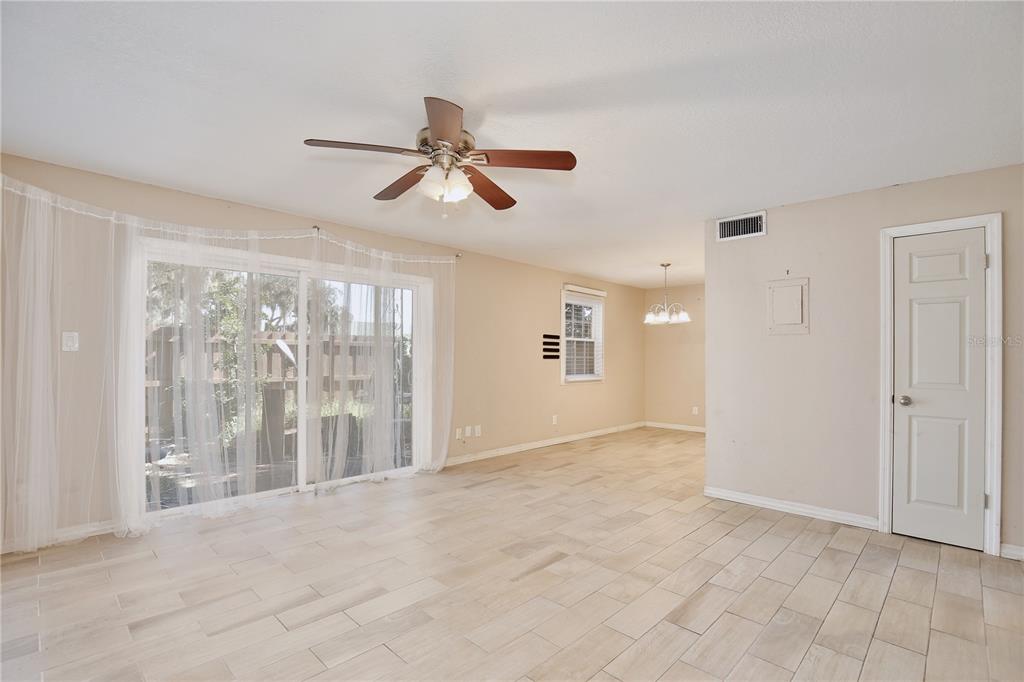 117 GEORGETOWN DRIVE UNIT B, CASSELBERRY, FL — photo 3 of 29