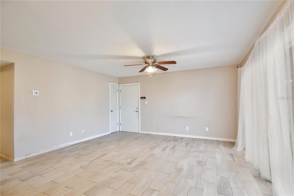 117 GEORGETOWN DRIVE UNIT B, CASSELBERRY, FL — photo 5 of 29