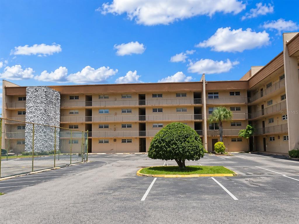 5820 N CHURCH AVENUE UNIT 129