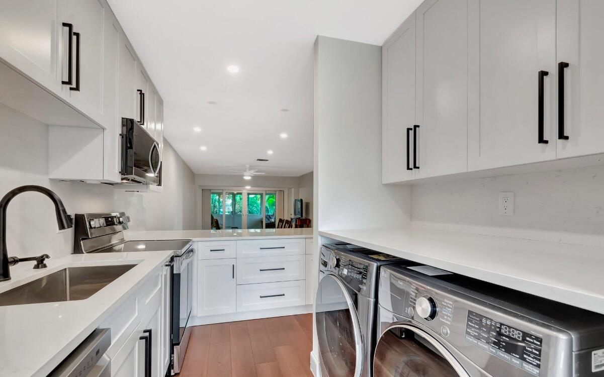 1140 Mahogany Way # 204, Delray Beach FL 33445
