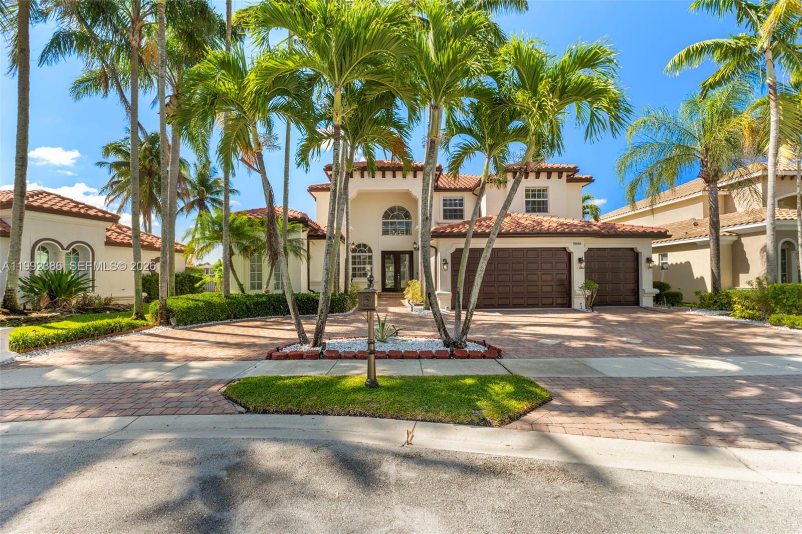 9886 Via Bernini, Lake Worth FL 33467