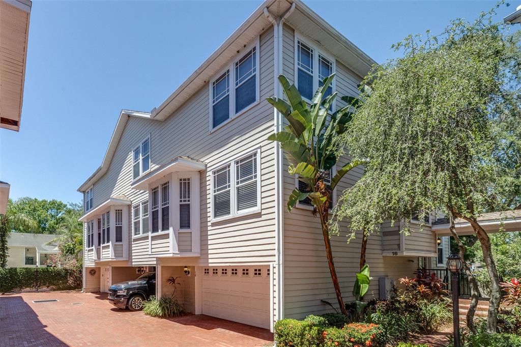 3315 W DE LEON STREET UNIT 16