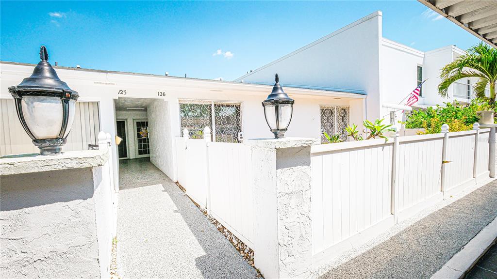 1655 S HIGHLAND AVENUE UNIT F126