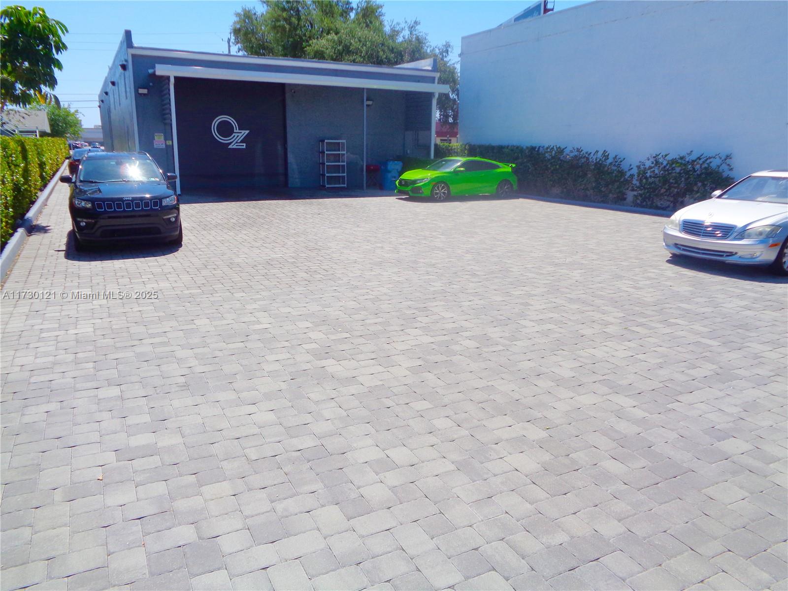 3749 N Federal Hwy, Pompano Beach FL 33064