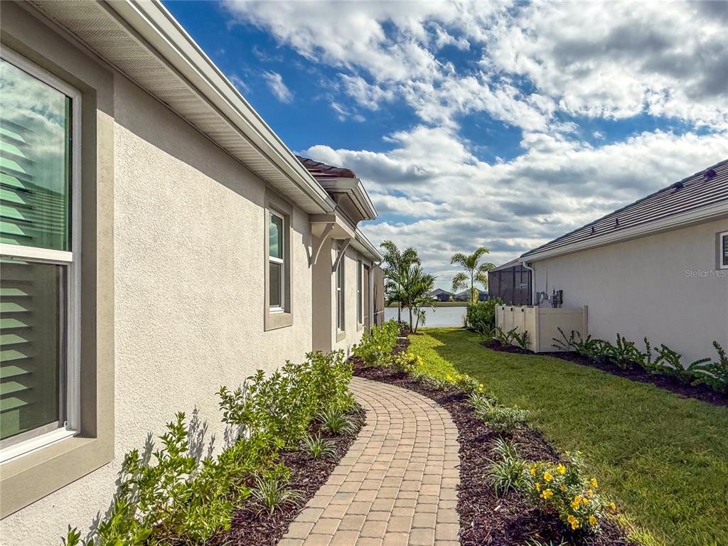 3263 ALBA CIRCLE, BRADENTON, FL — photo 5 of 30