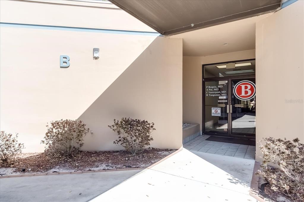 6801 US-27 N UNIT B1, SEBRING, FL — photo 4 of 26