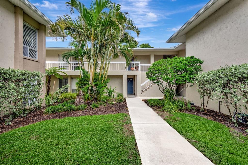 2121 WOOD STREET UNIT 124