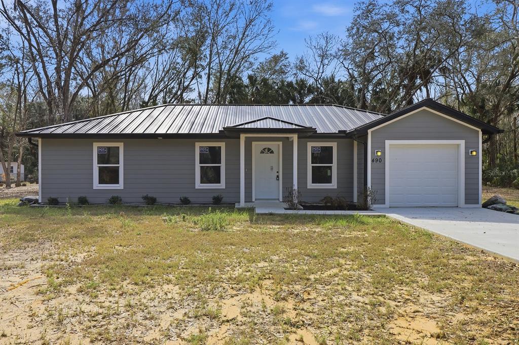 490 N ROBIN HOOD ROAD