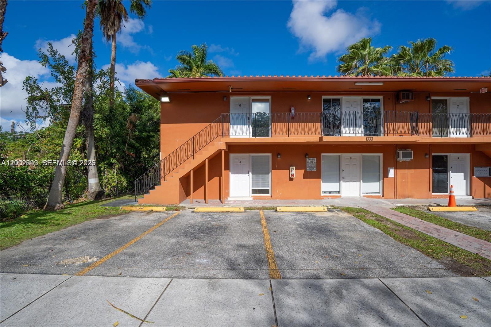 1333 NW 15th St # 10, Miami FL 33125