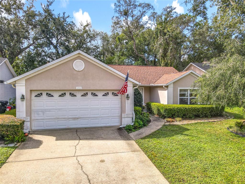2112 SHERWOOD FOREST DRIVE