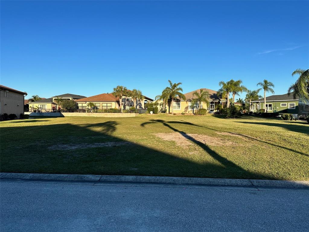 505 MEANDERING WAY
