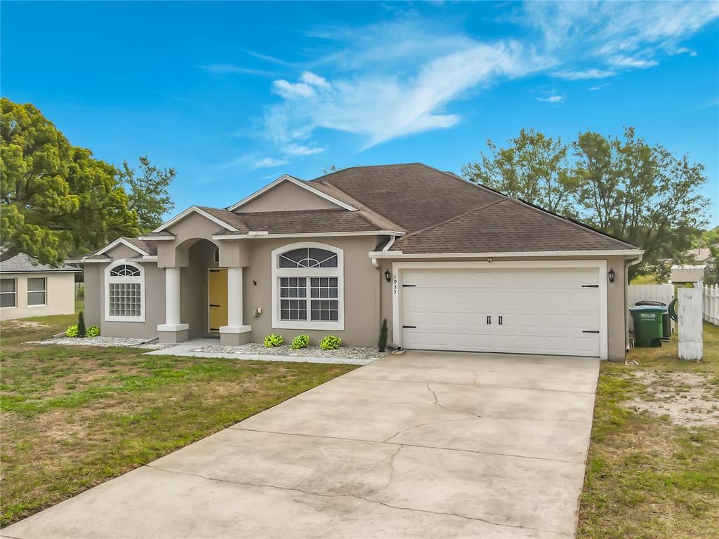 1935 E ANCHOR DRIVE