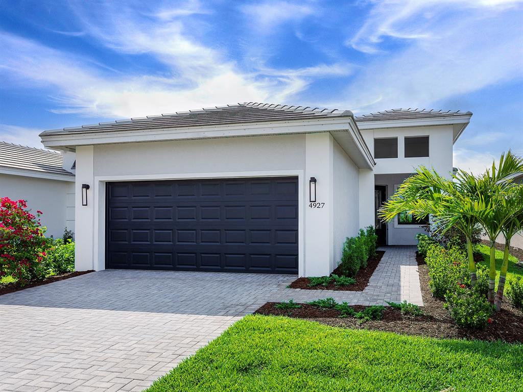 4927 CAROVA WAY