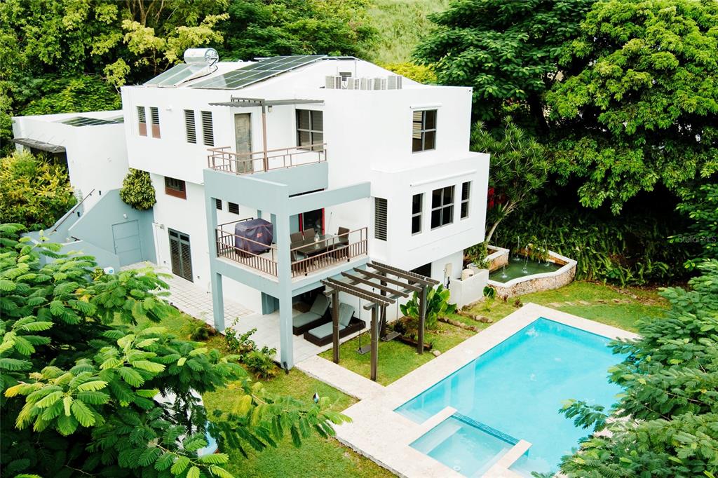 PR 992 KM3.4 3 ST VILLAS DE LUQUILLO UNIT D18