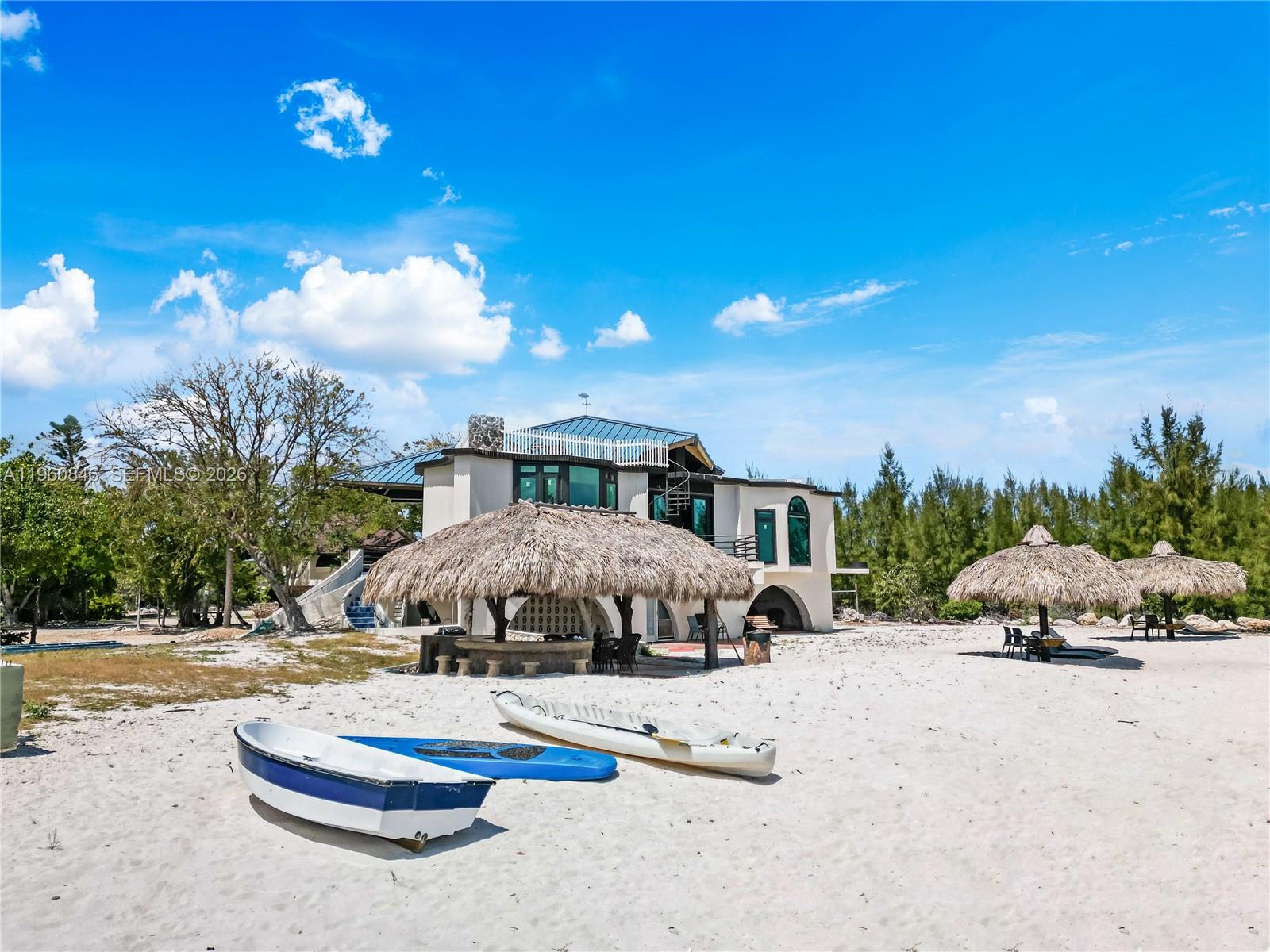 1557 Long Beach Dr, Big Pine FL 33043