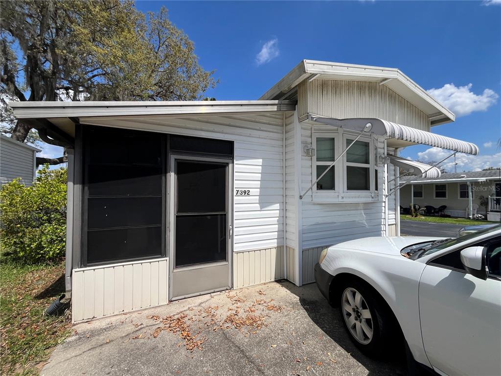 7392 INTERNATIONAL CIRCLE